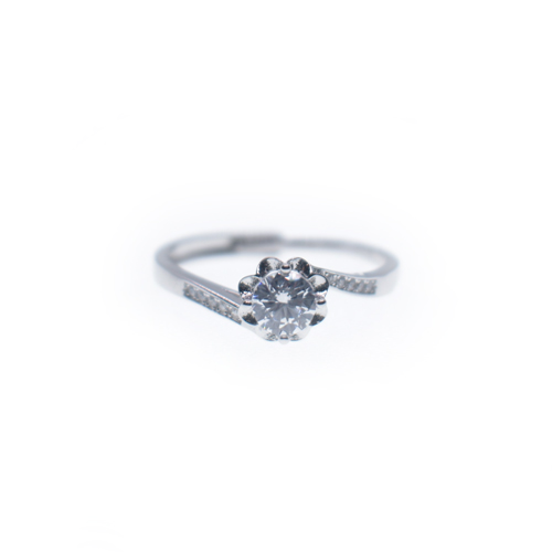 Sterling Silver Ring Circular Cubic Zirconia